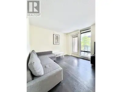 4 6351 BUSWELL STREET Richmond, British Columbia