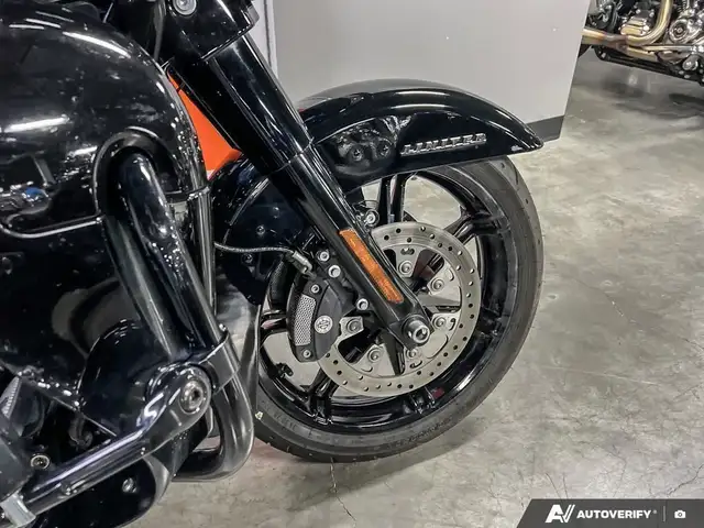 2024 Harley-Davidson FLTRK - Road Glide(TM) Limited in Sport Touring in Calgary - Image 9