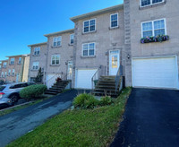 23-077 Lovely townhome on a quiet cul-de-sac near Larry Uteck Dr