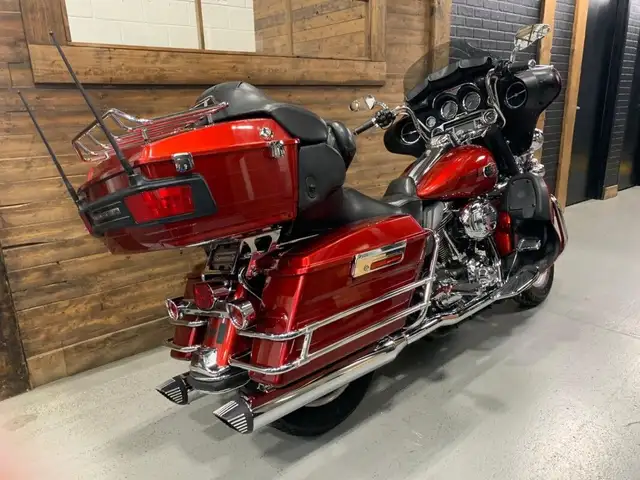 2008 Harley-Davidson Electra Glide Ultra Classic in Street, Cruisers & Choppers in Oshawa / Durham Region - Image 3