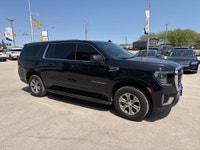 2022 GMC Yukon SLE | 8 Passenger | Spacious, Powerful & Family Ready Loeppky Auto Sales is proud to... (image 4)