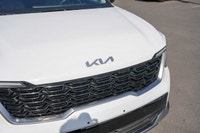 This 2024 Kia Sorento EX SUV boasts a powerful Turbocharged engine and all-wheel drive, ensuring con... (image 9)