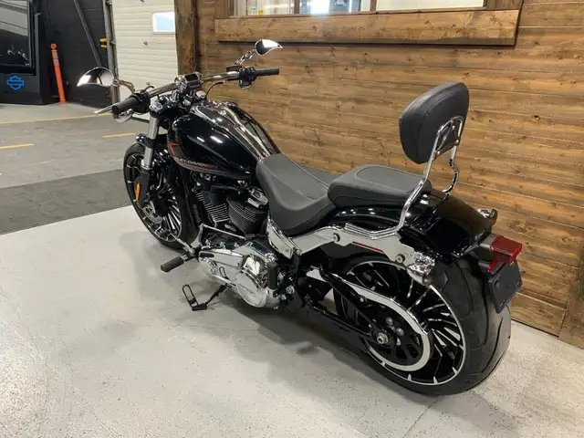 2024 Harley-Davidson Breakout 117 in Street, Cruisers & Choppers in Oshawa / Durham Region - Image 18