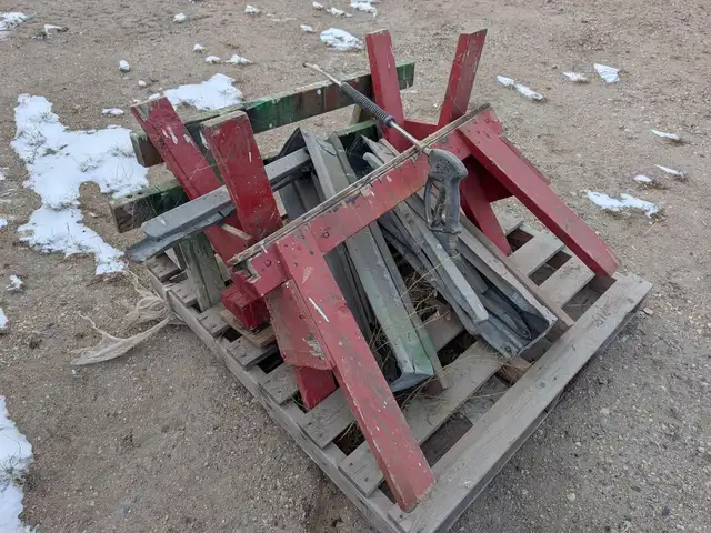SAWHORSE in Heavy Trucks in Saskatoon - Image 4