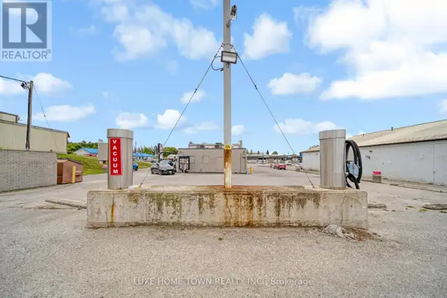 683 11TH STREET Hanover, Ontario in Commercial & Office Space for Sale in Owen Sound - Image 11