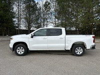 This Chevrolet Silverado 1500 has a powerful Gas V8 5.3L engine powering this Automatic transmission... (image 9)
