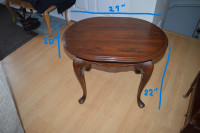 Table d'appoint ancienne, en bois en parfait état  (prix FERME)