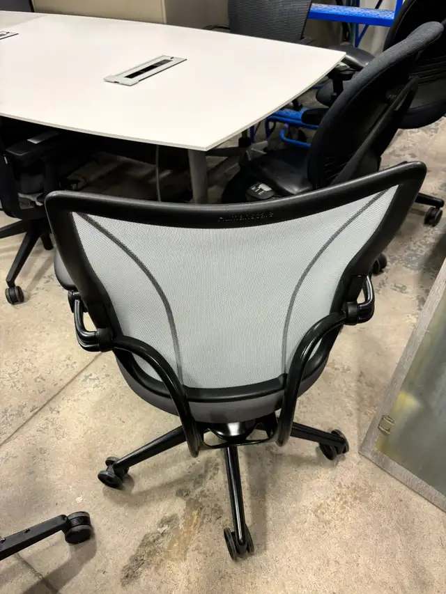 Humanscale Liberty Task Chair-Herman Miller Celle Chair-Call us!62863277984898123