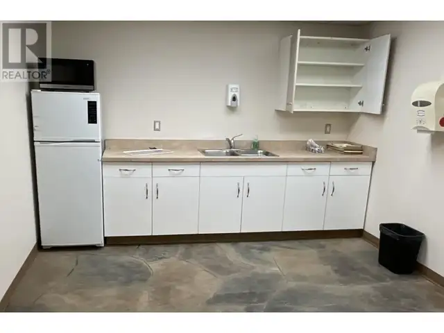 9604 73 AVENUE Fort St. John, British Columbia in Commercial & Office Space for Rent in Fort St. John - Image 14