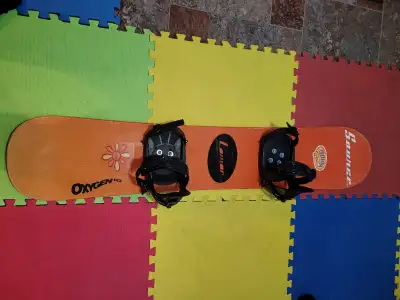 Oxygen Snowboard 142 cm with  bindings (Medium), View more