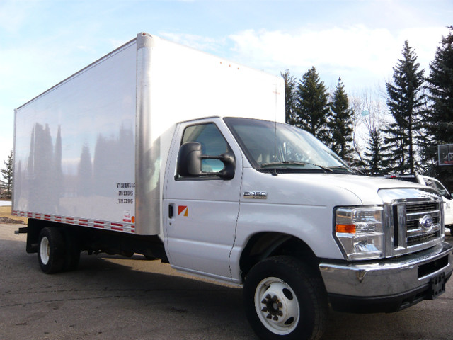 2019 Ford E-450 CUBE VAN, Commercial Cutaway, 16FT BOX, LOW KMS in Cars & Trucks in Edmonton