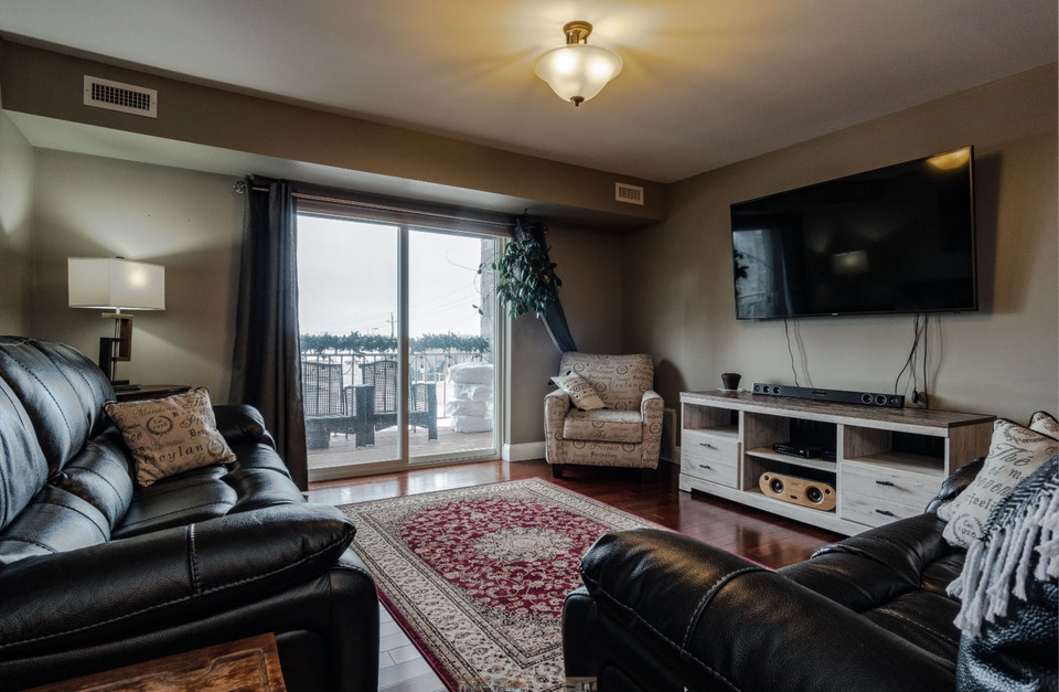 3-Bedroom Apartments at Riverstone Starting at $2,495/Mo +Gym! 5
