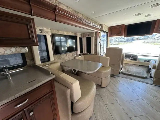 2017 Newmar Baystar 3403 in RVs & Motorhomes in Nelson - Image 11