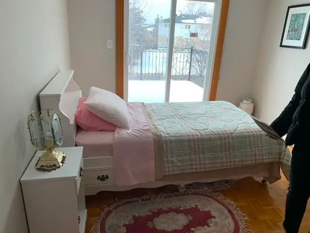 “Private Bedroom for rent include all utilities" in Room Rentals & Roommates in City of Toronto - Image 10