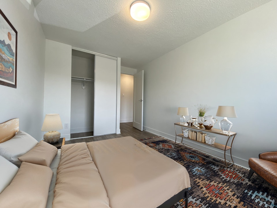 2 Bedroom Apartment for Rent - 121 Dudhope Avenue,127 Dudhope Av 5
