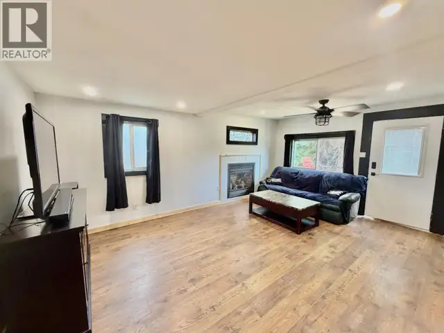 4847 TIMOTHY LAKE ROAD Lac La Hache, British Columbia in Houses for Sale in 100 Mile House - Image 9