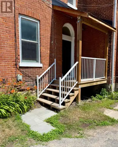 2 - 42 TORONTO STREET Barrie (City Centre), Ontario