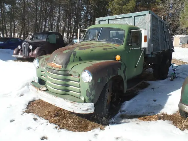 1955-59 GMC,Chevrolet, Mercury,Ford,Fargo 1/2,3/4,2 Ton trucks in Auto Body Parts in Edmonton - Image 11