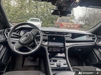 This Jeep Grand Cherokee 4xe boasts a Intercooled Turbo Gas/Electric I-4 2.0 L/122 engine powering t... (image 9)