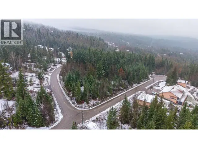 Lot 74 Sunset Drive Eagle Bay, British Columbia in Land for Sale in Kamloops - Image 3