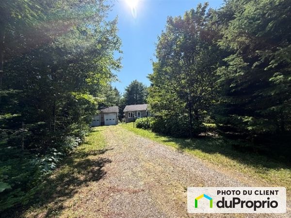 $620,000 - Bungalow for sale in St-Colomban — photo 2