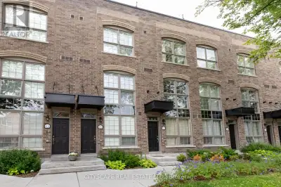 50 - 220 BRANDON AVENUE Toronto (Dovercourt-Wallace Emerson-Junc
