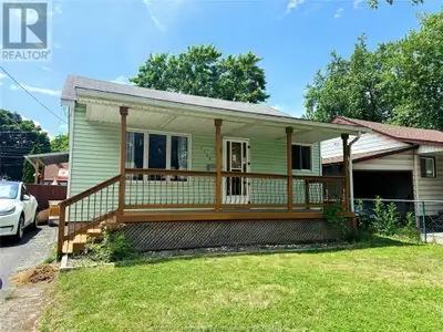 1735 WESTCOTT ROAD Windsor, Ontario