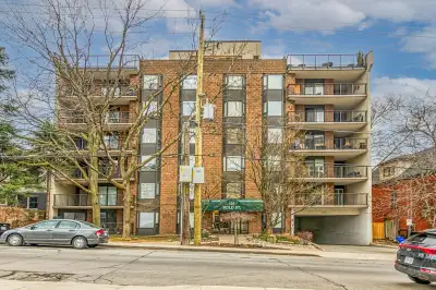 Welcome home to #403-165 Bold St., this beautifully updated 2-bedroom, 2-bathroom condo in one of Ha...