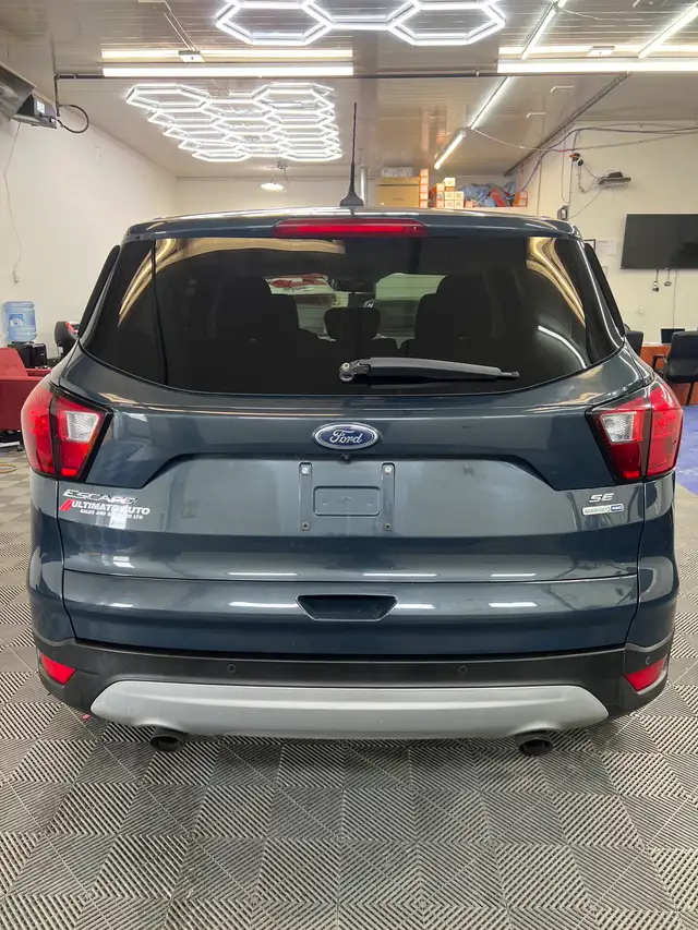 2019 Ford escape AWD 1.5l in Cars & Trucks in Lethbridge - Image 4