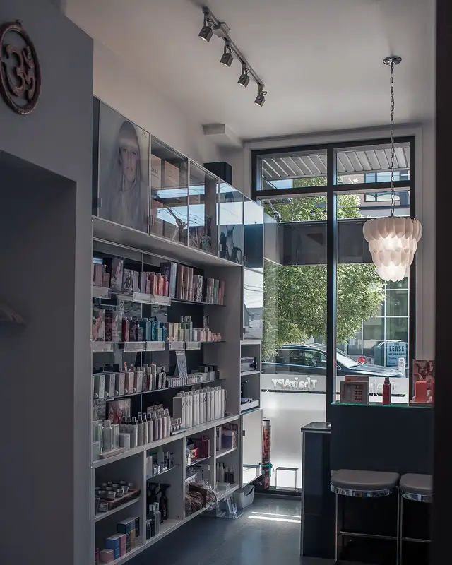 UPSCALE BEAUTY SALON CALGARY62864742976258122