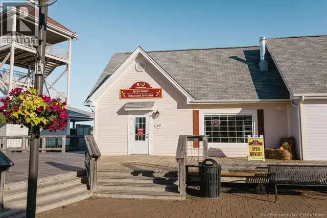 40 Douglas ave Bathurst, New Brunswick in Commercial & Office Space for Sale in Bathurst - Image 3