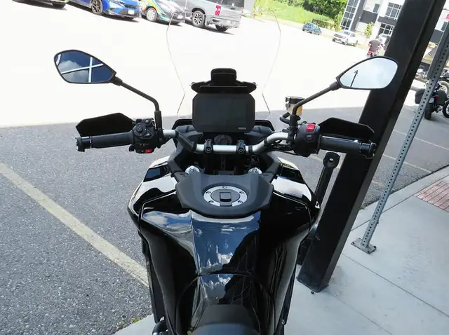 2025 Yamaha Tracer 9 Y-AMT in Sport Touring in Cambridge - Image 7