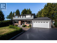 4032 RIPPLE ROAD West Vancouver, British Columbia