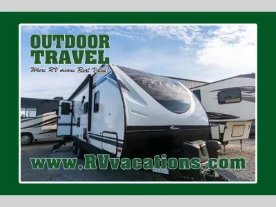 Coachmen Northern Spirit Ultra Lite travel trailer 2557RB highlights: Large Slide Pet Center Plus Ou...
