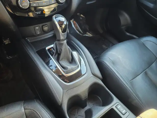 2017 Nissan Rogue SL in Cars & Trucks in Richmond - Image 25