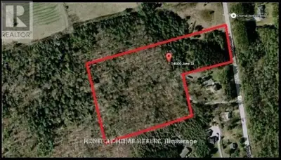 Vacant Land With 552 Feet Of Frontage, Spanning Approximately 15.5 Acres. This Is An Opportunity For...