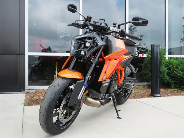2025 KTM 1390 Super Duke R EVO in Street, Cruisers & Choppers in Cambridge - Image 5
