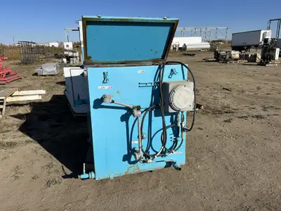 Vapour Recovery Unit with 3 tanks. VAPOUR RECOVERY UNIT