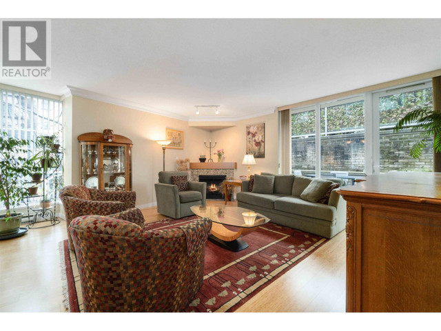 168 PRIOR STREET Vancouver, British Columbia in Condos for Sale in Vancouver - Image 2