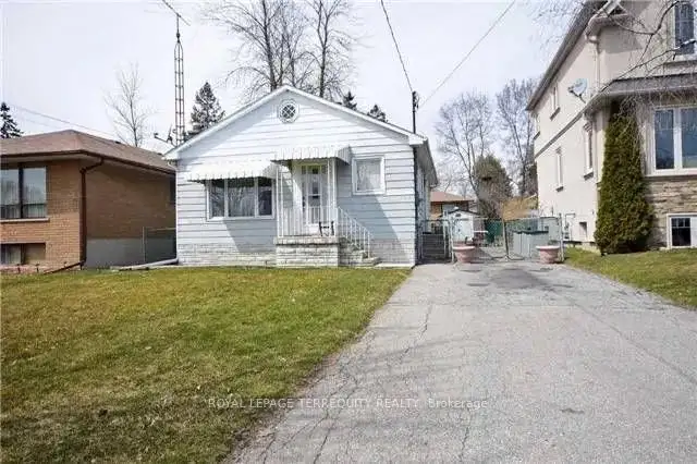 Mississauga Detached Home! 2+1 Bedrooms, Lakeview Charm!63373391911425129