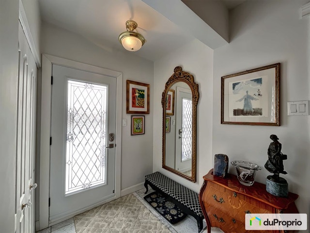 $731,999 - 2 Storey for sale in Longueuil (St-Hubert) — photo 2