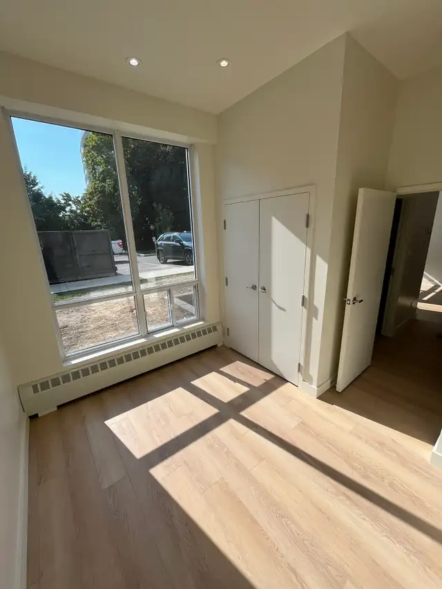 1 Bedroom Suites from $1795 $500 move in bonus! in Long Term Rentals in City of Toronto - Image 7