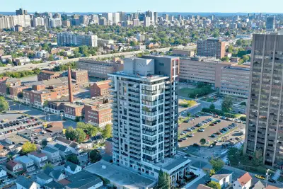 2 Bedroom available at 518 Rochester Street, Ottawa