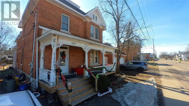 259 TRAFALGAR Road Pembroke, Ontario in Houses for Sale in Pembroke - Image 2