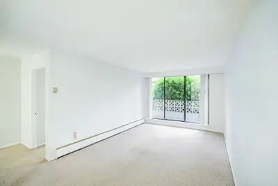 Royale - 1 Bedroom Apartment for Rent
