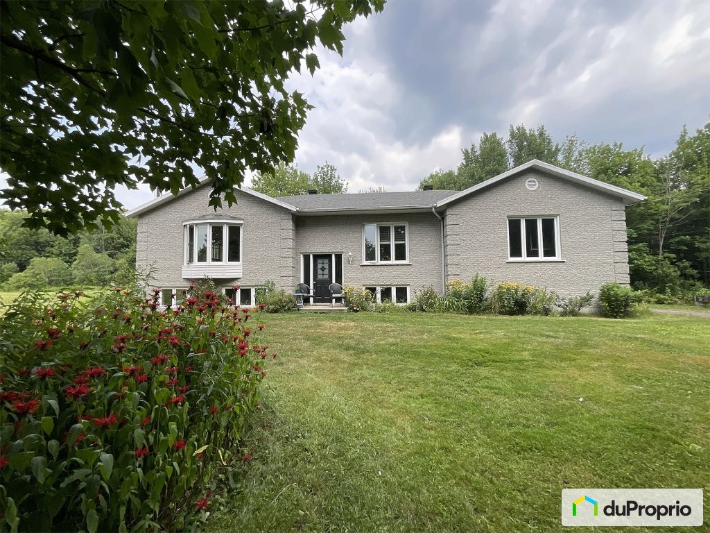 $835,000 - Acreage / Hobby Farm / Ranch for sale in St-Nicolas — photo 2