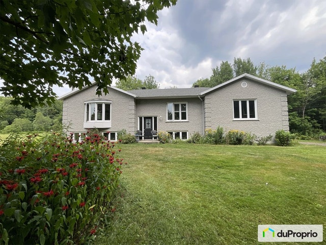 $835,000 - Acreage / Hobby Farm / Ranch for sale in St-Nicolas — photo 2