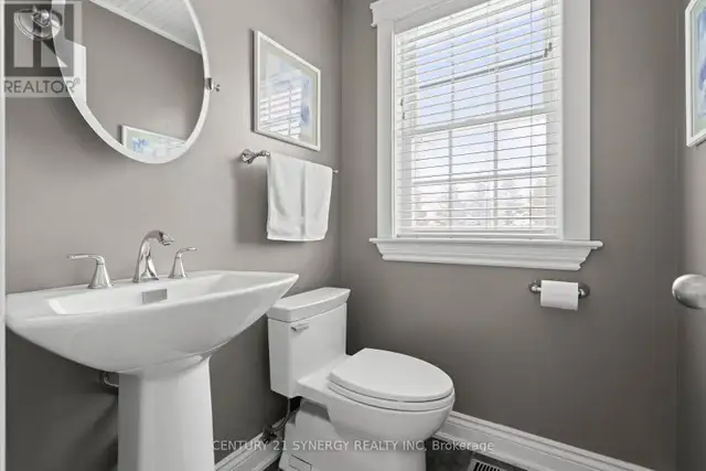 183 HAMILTON ROAD Russell, Ontario in Houses for Sale in Ottawa - Image 9