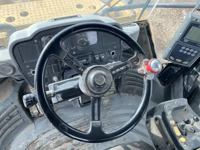 2011 Caterpillar Wheel Loader 972H in Heavy Equipment in Grande Prairie - Image 7