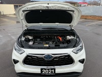Certified | Clean Carfax | Accident Free | One Owner | Only 70,776 KMs | Brand New All Season Tires... (image 9)